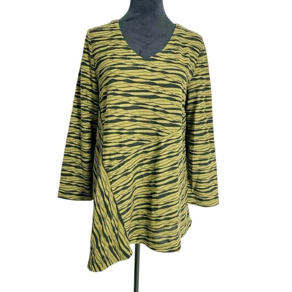 Habitat Size Small  Top Blouse Textured Art to Wear Stripe Abstract
